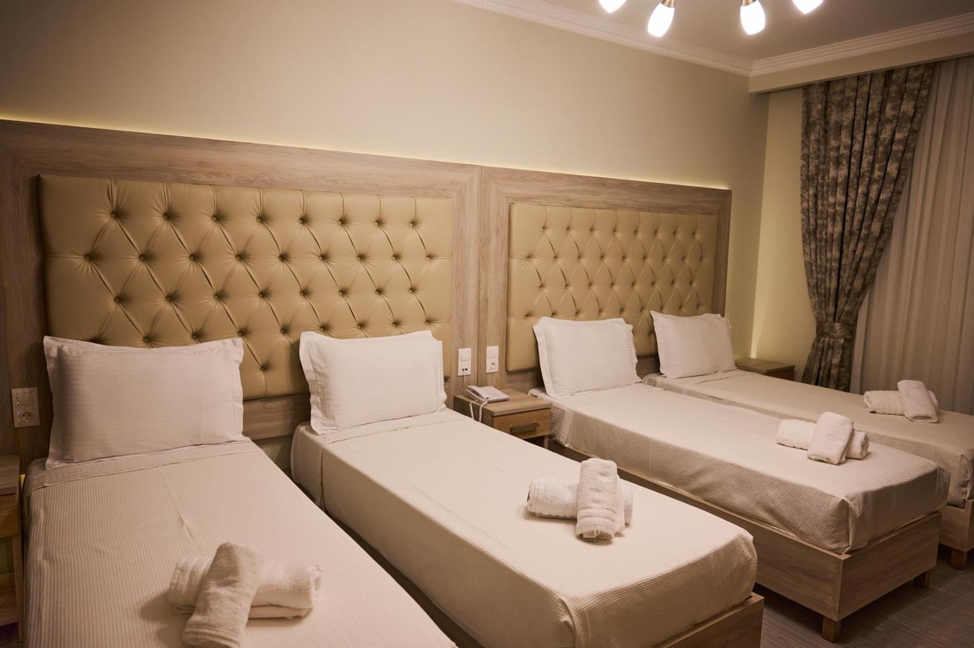 Famissi Suites 1 Kalampáka Ngoại thất bức ảnh